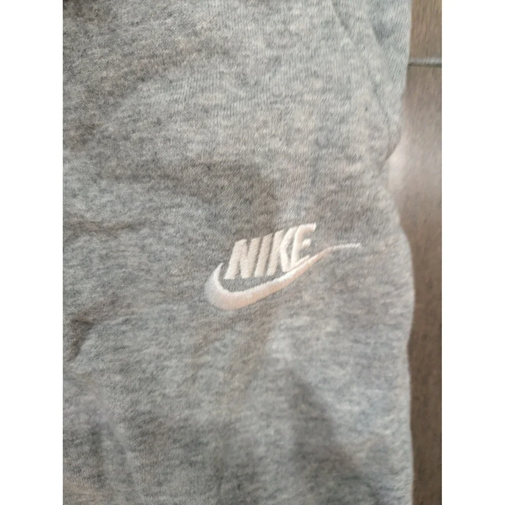 Nike Sportswear Club Fleece Kids Joggers Gray Sweatpants Size Small S